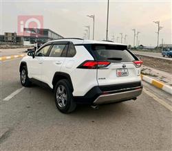 تويوتا راف 4